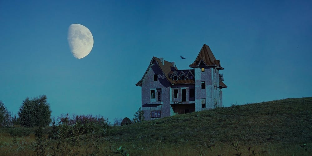 Photos Show the Most Haunted Houses in Every US State